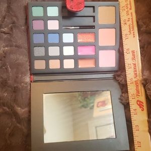 Parisian Eye, check, and lip palette